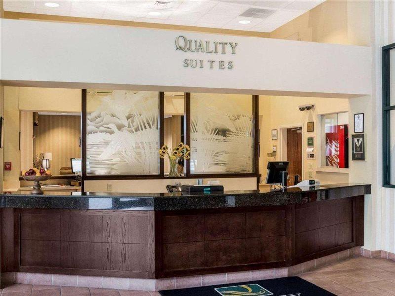 Quality Suites Lake Wright Norfolk Airport Kültér fotó